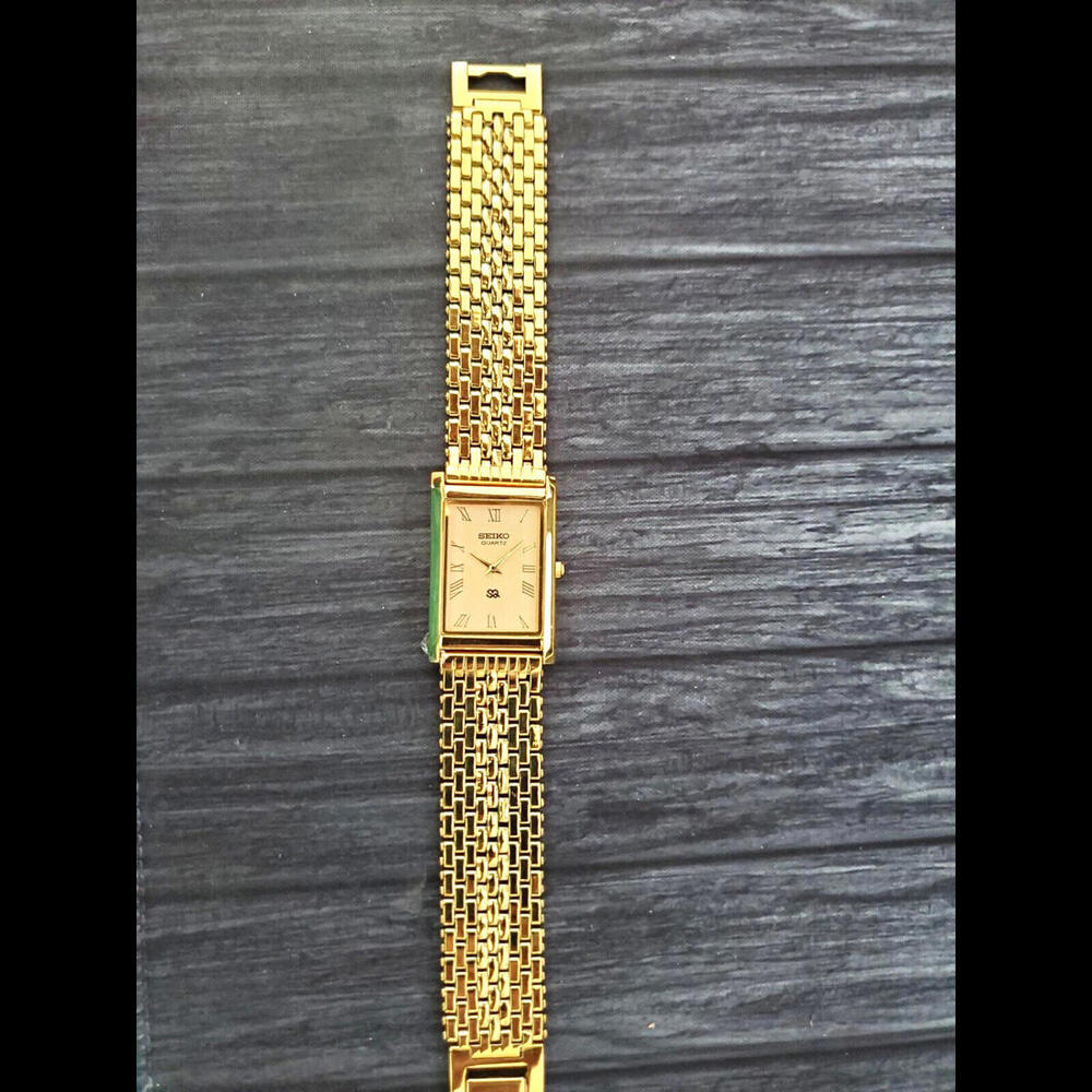 Retro SQ Slim Seiko White Dial Milanese band Mens Watch New‎ Mvt & Batt